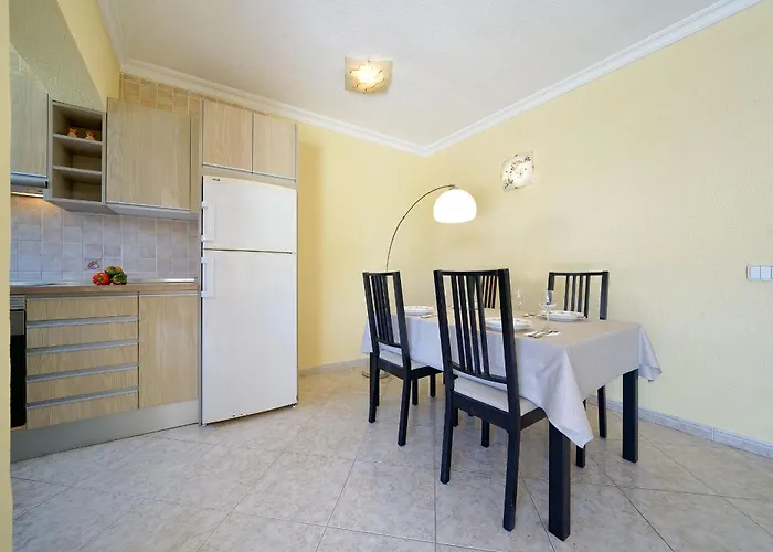 Apartments Vistamar